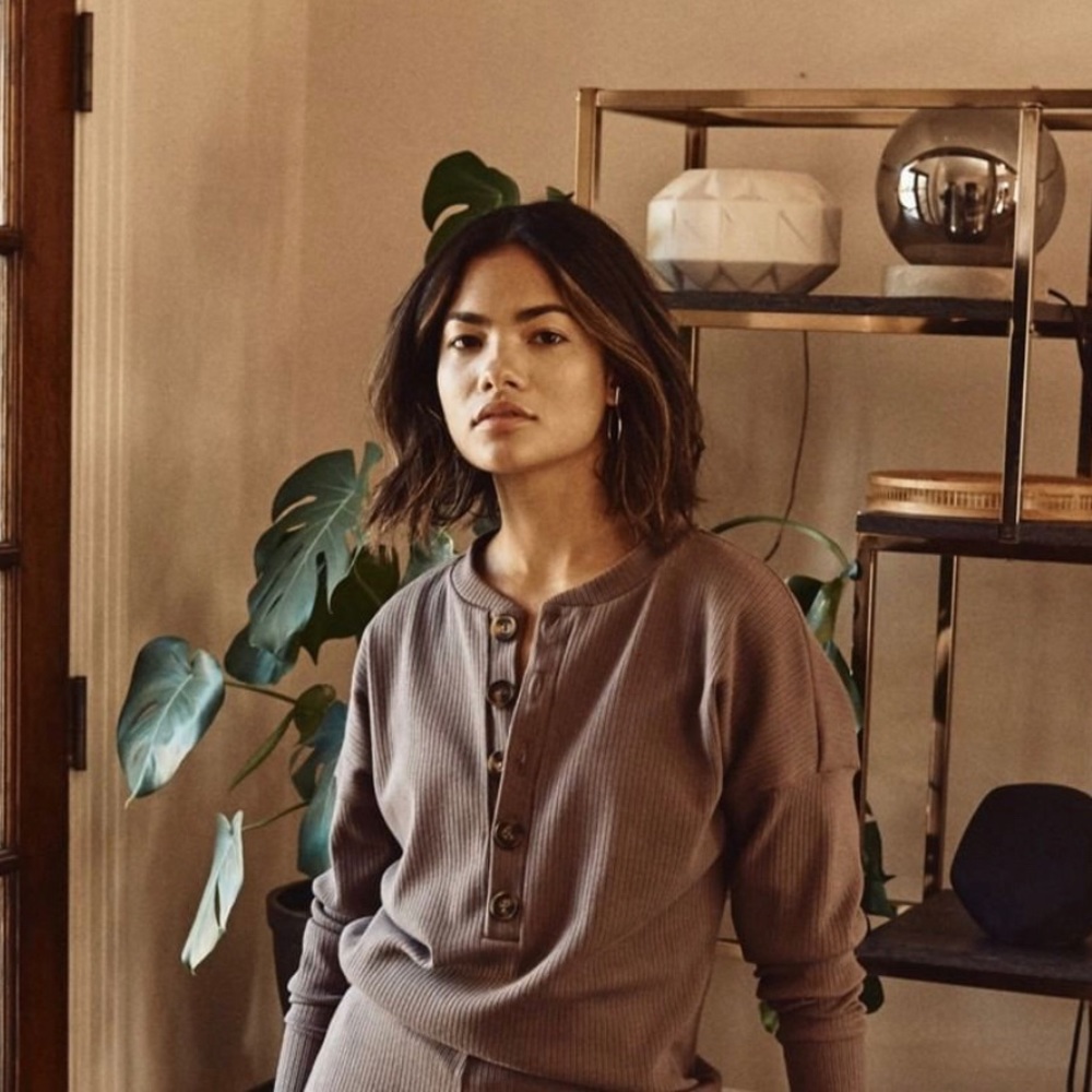 LETT CLOTHING KURGER BUTTON TOP